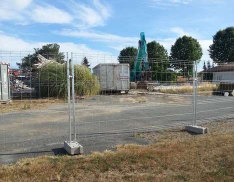 Démolition de la piscine Tournesol à Lesparre-Médoc