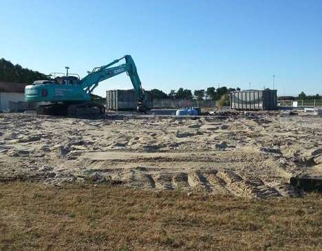 Démolition de la piscine Tournesol à Lesparre-Médoc