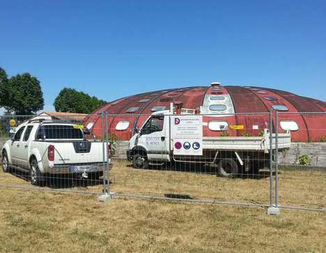 Démolition de la piscine Tournesol à Lesparre-Médoc